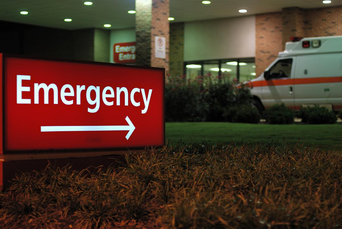 Emergency room sign