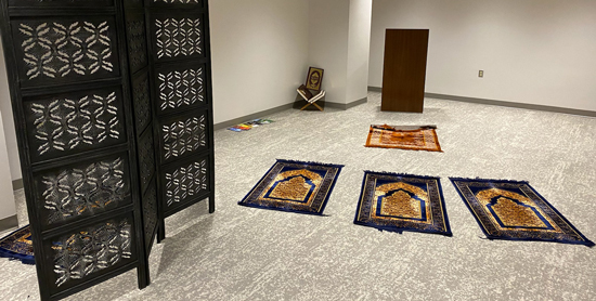 Nebraska Medicine's interfaith prayer space, located on level 1 of University Tower.