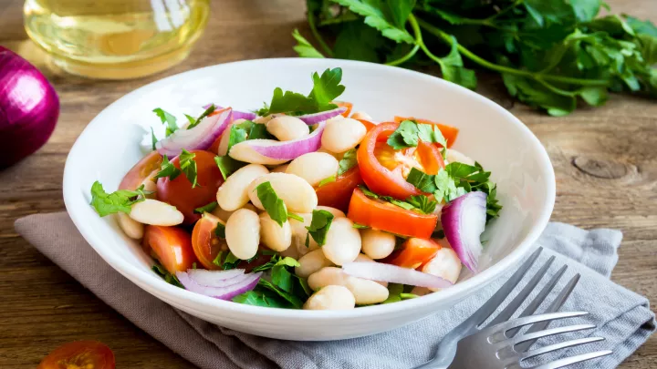 White bean salad