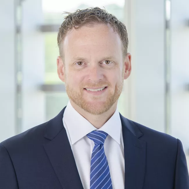 Douglas F Niemann, MD