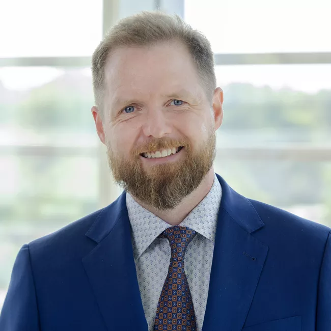 Erik E Lewis, MD